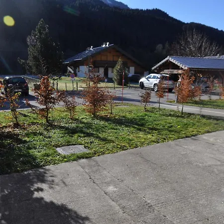 Lumineux Avec Terrasse, 2 Chambres, Parking Et Cave - - Fr-1-692-3 La Chapelle-d'Abondance